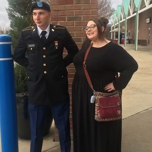 Meet your Posher, Roxanne